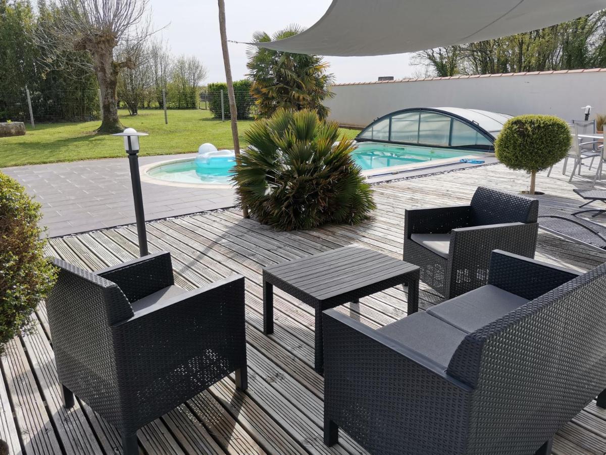 Maison De Campagne Proche Des Plages Saint-Romain-de-Benet Eksteriør bilde