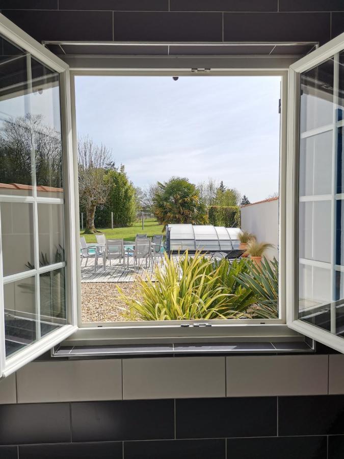 Maison De Campagne Proche Des Plages Saint-Romain-de-Benet Eksteriør bilde